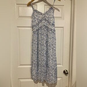 No boundaries white dress with blue flowers